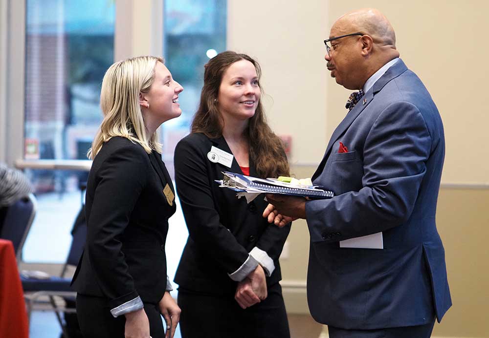 Southerners talking to faculty.