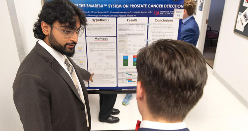 Hriday Sheth (Class of 2027) got involved in research because he wanted to explore opportunities in Mobile outside of the connections he’d already established within the Urology Department. 